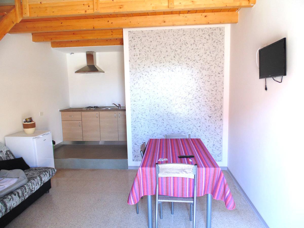 Raffaela Casa Vacanze Aradeo Exterior foto