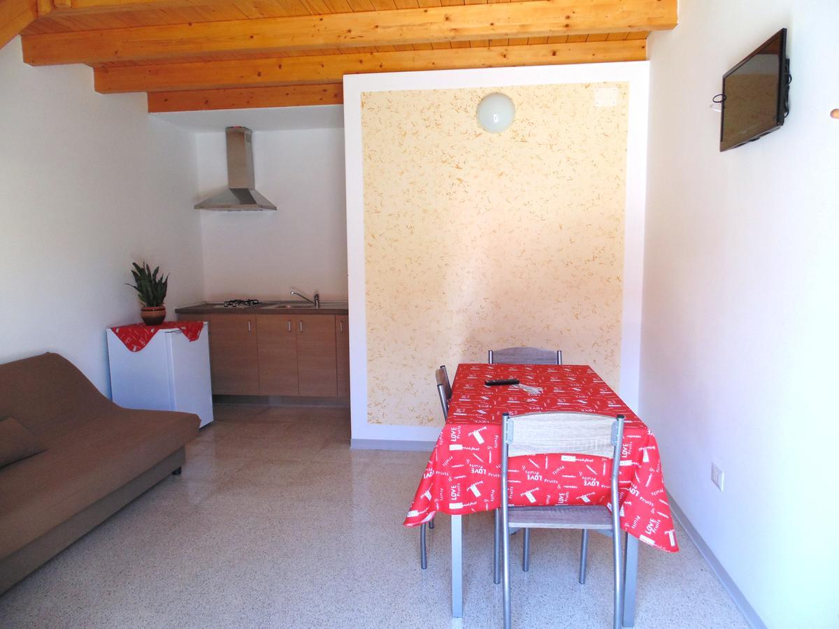 Raffaela Casa Vacanze Aradeo Exterior foto
